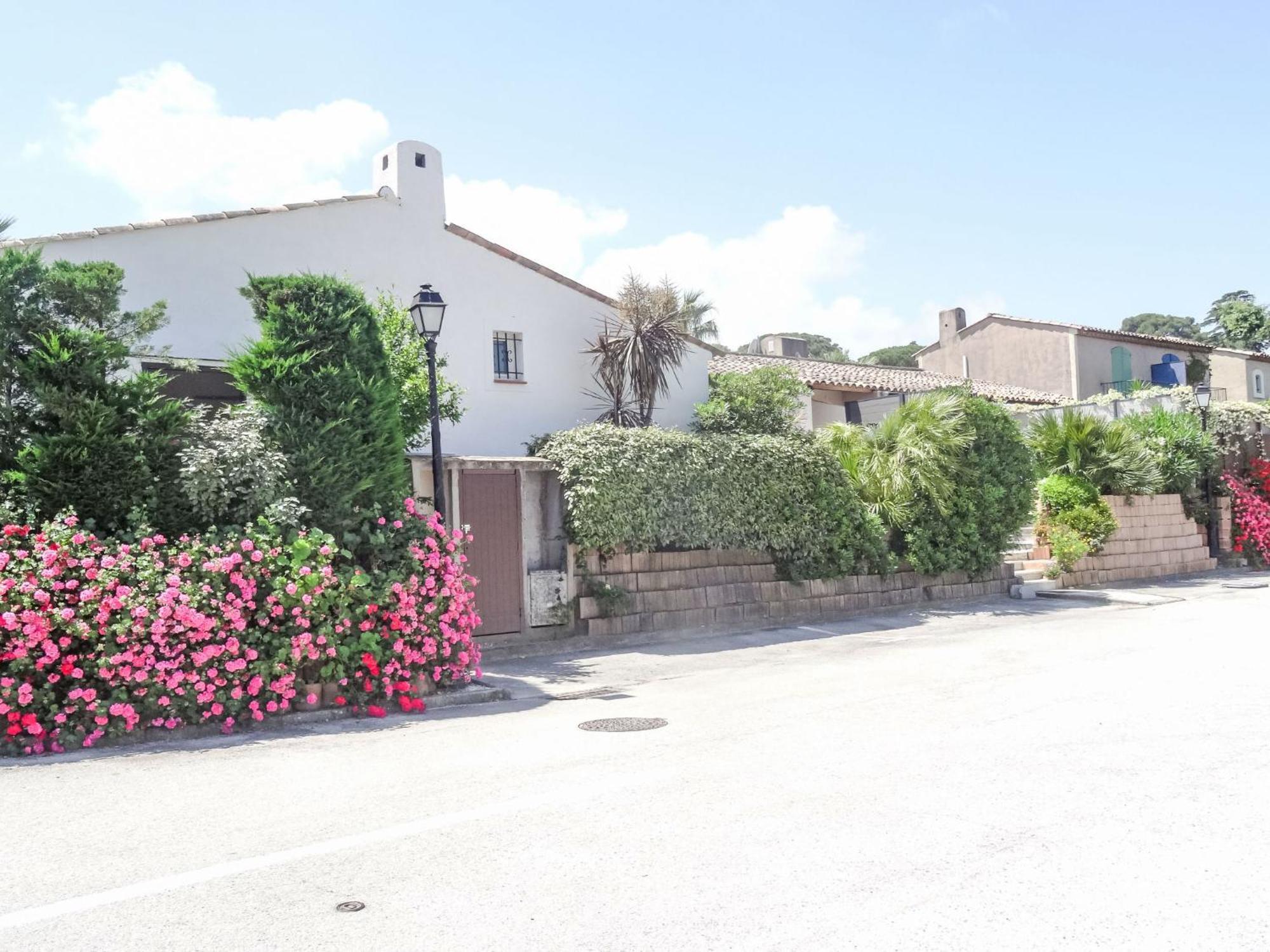 Casa de férias Les Parcs De Gassin-2 By Interhome Saint-Tropez